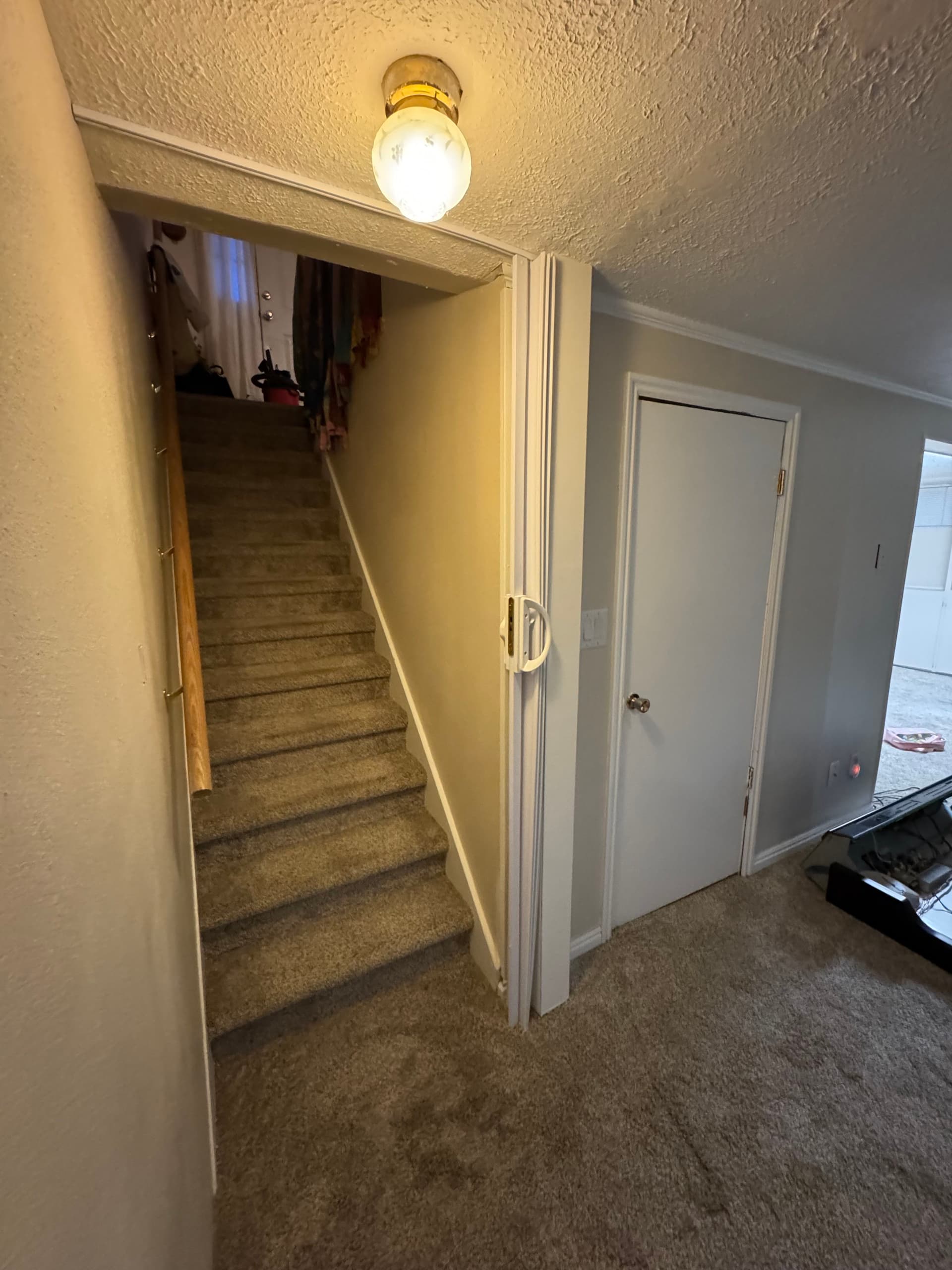 Improving Home Functionality with a Custom Wall for an Accordion Door