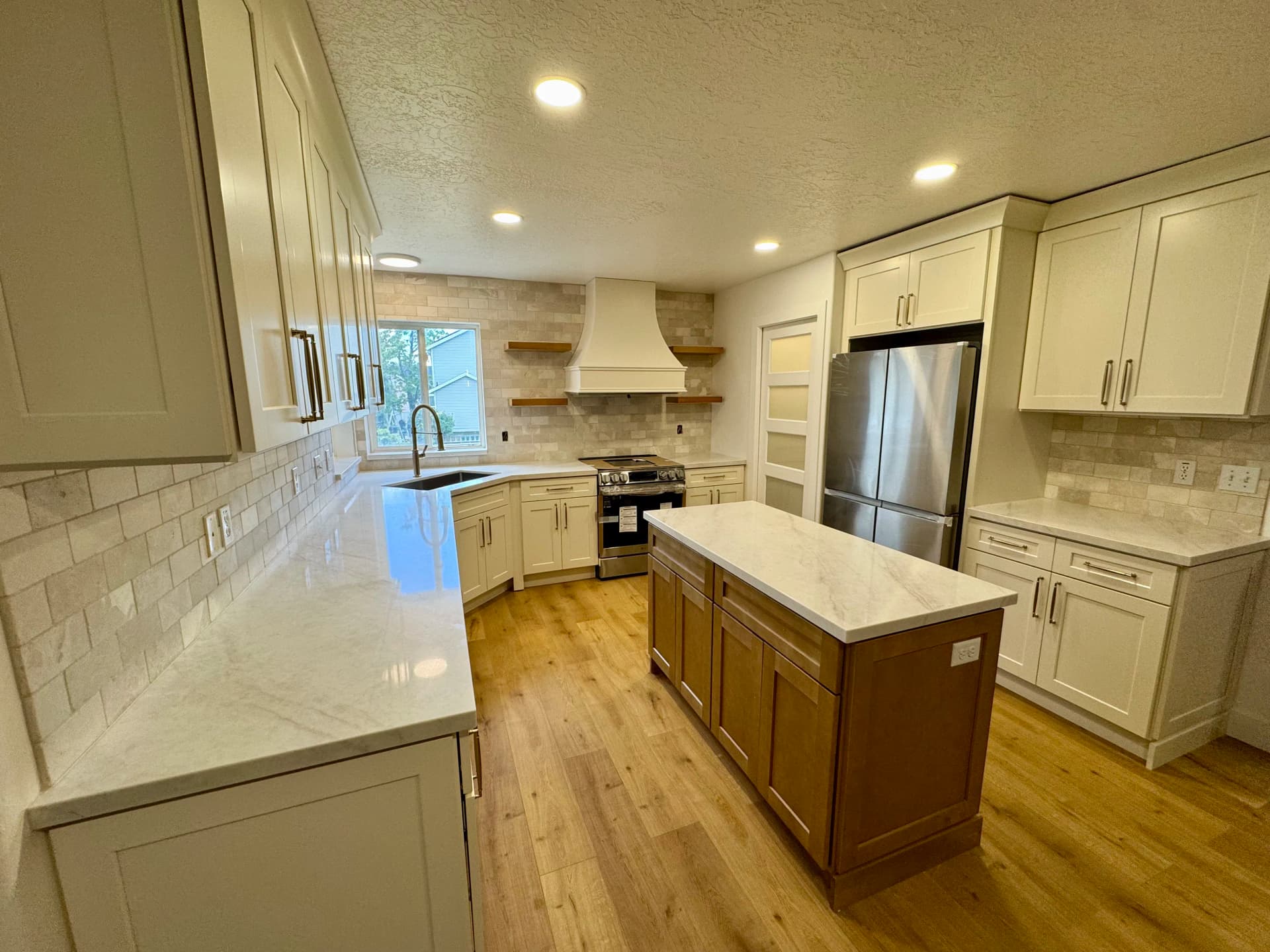 Gallery photos for Kitchen and Laundry Room Remodel That Changed the Whole House: Image #1